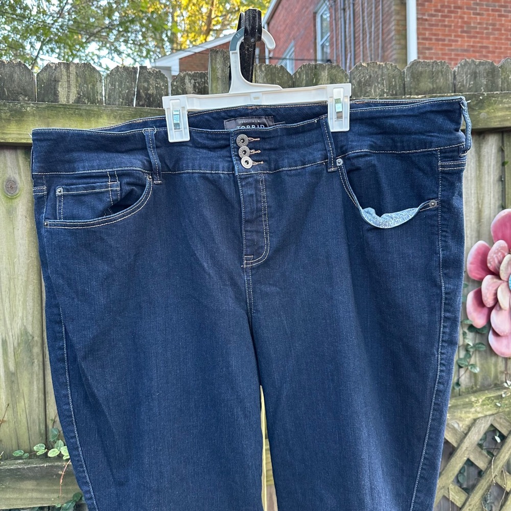 Torrid Premium Jeggings Super Soft Dark Wash High Rise Button Up Plus Size 28R - Picture 3 of 11